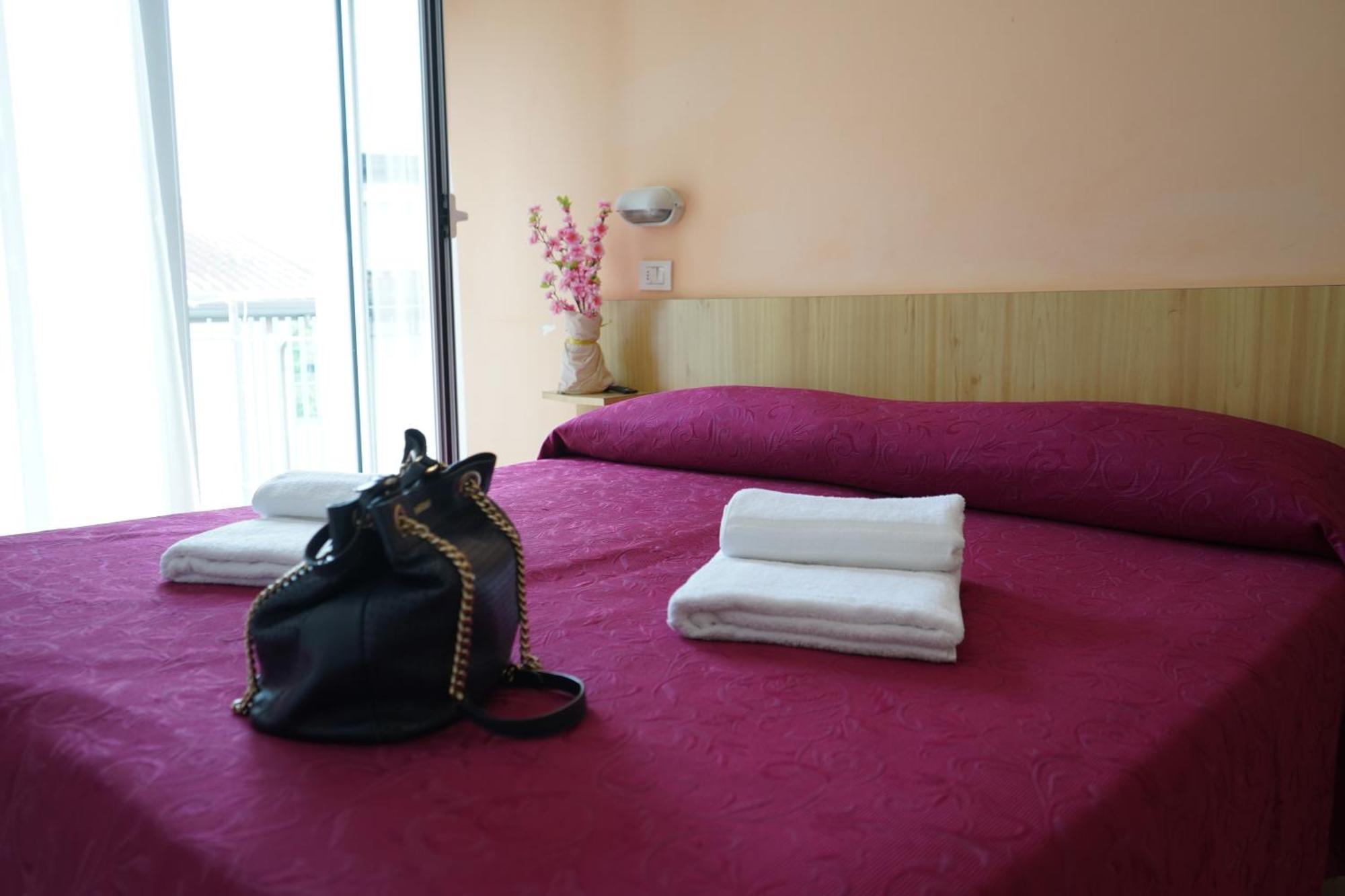 Hotel Malibu Mare Rimini Dış mekan fotoğraf