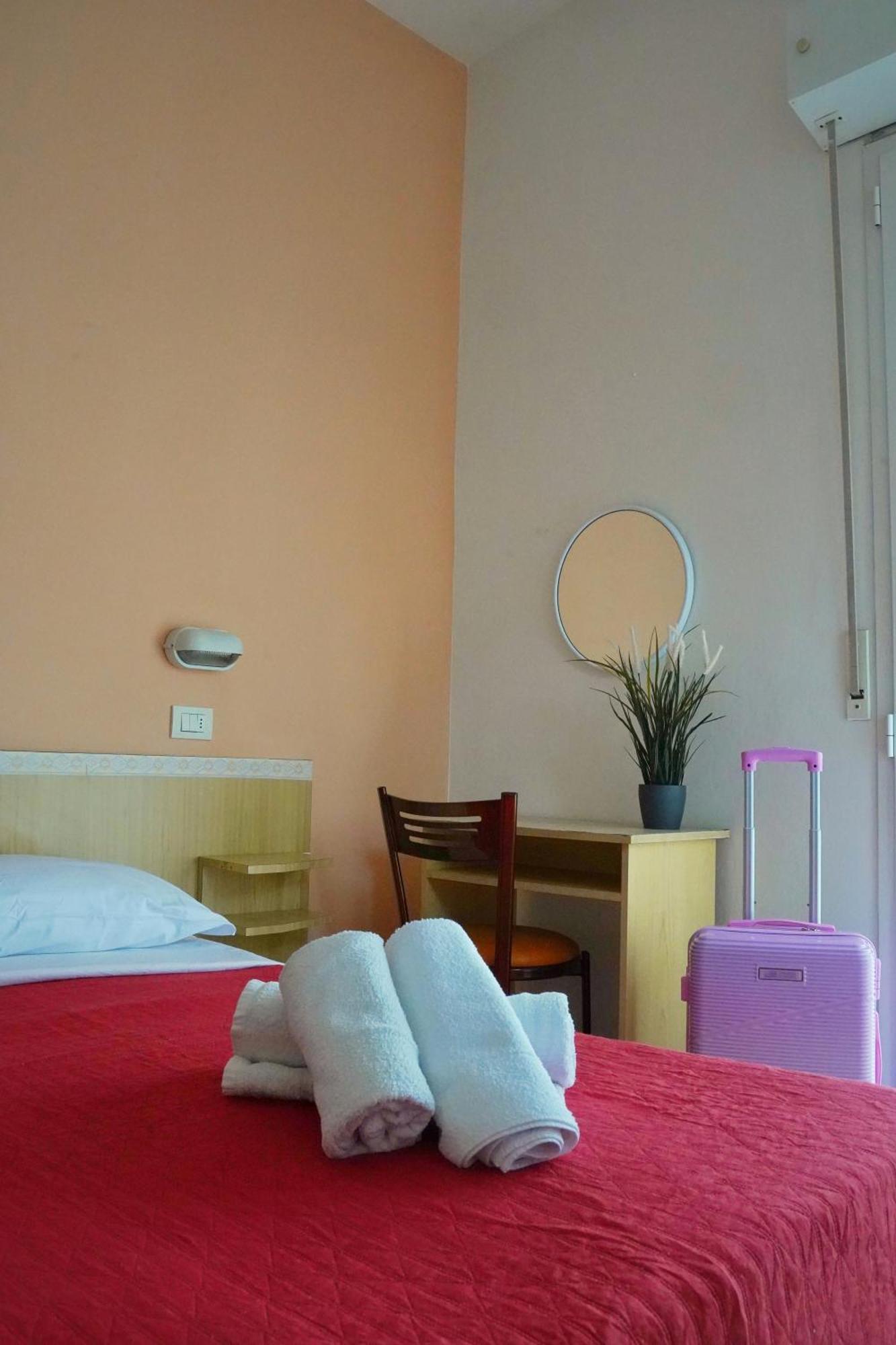 Hotel Malibu Mare Rimini Dış mekan fotoğraf