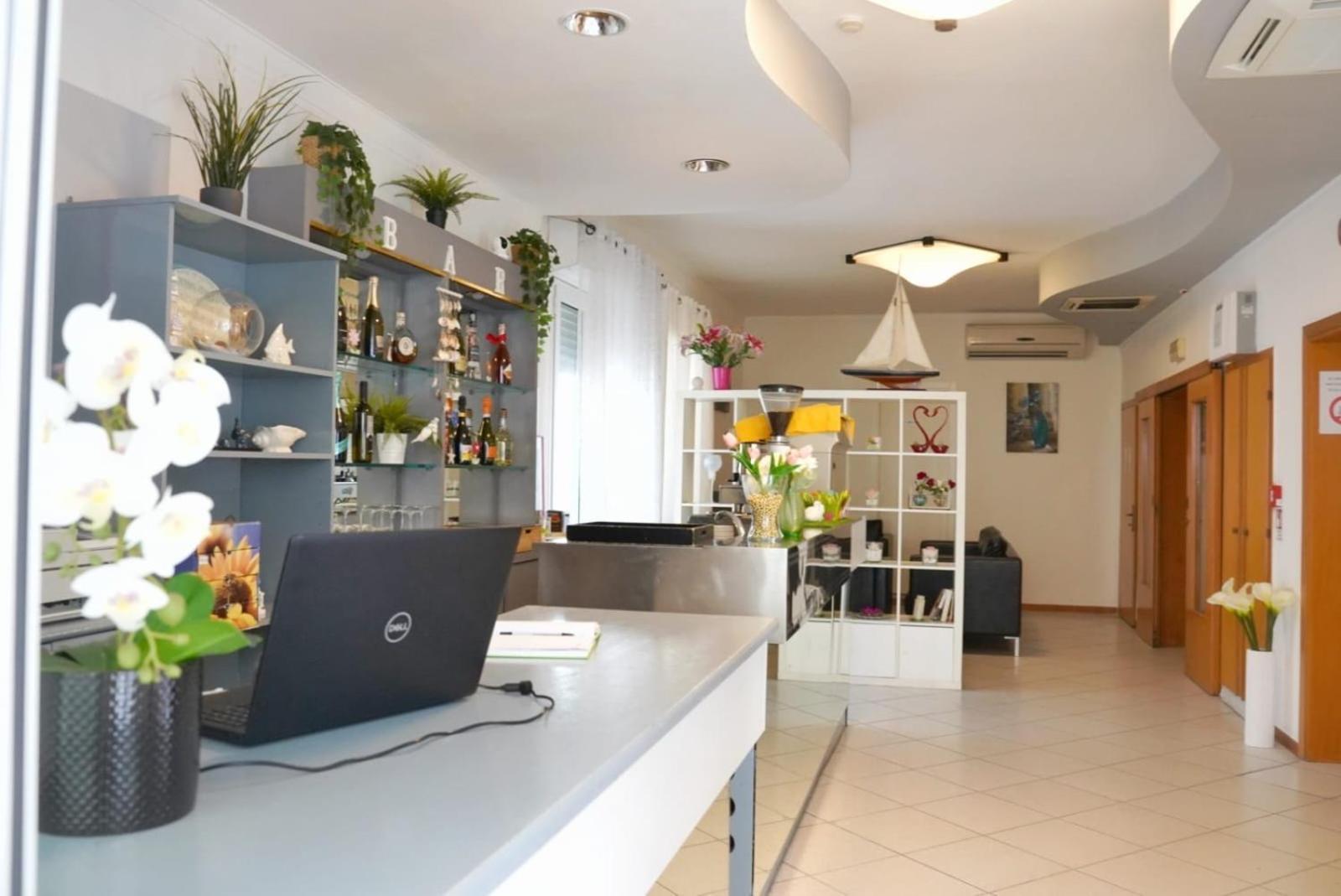 Hotel Malibu Mare Rimini Dış mekan fotoğraf