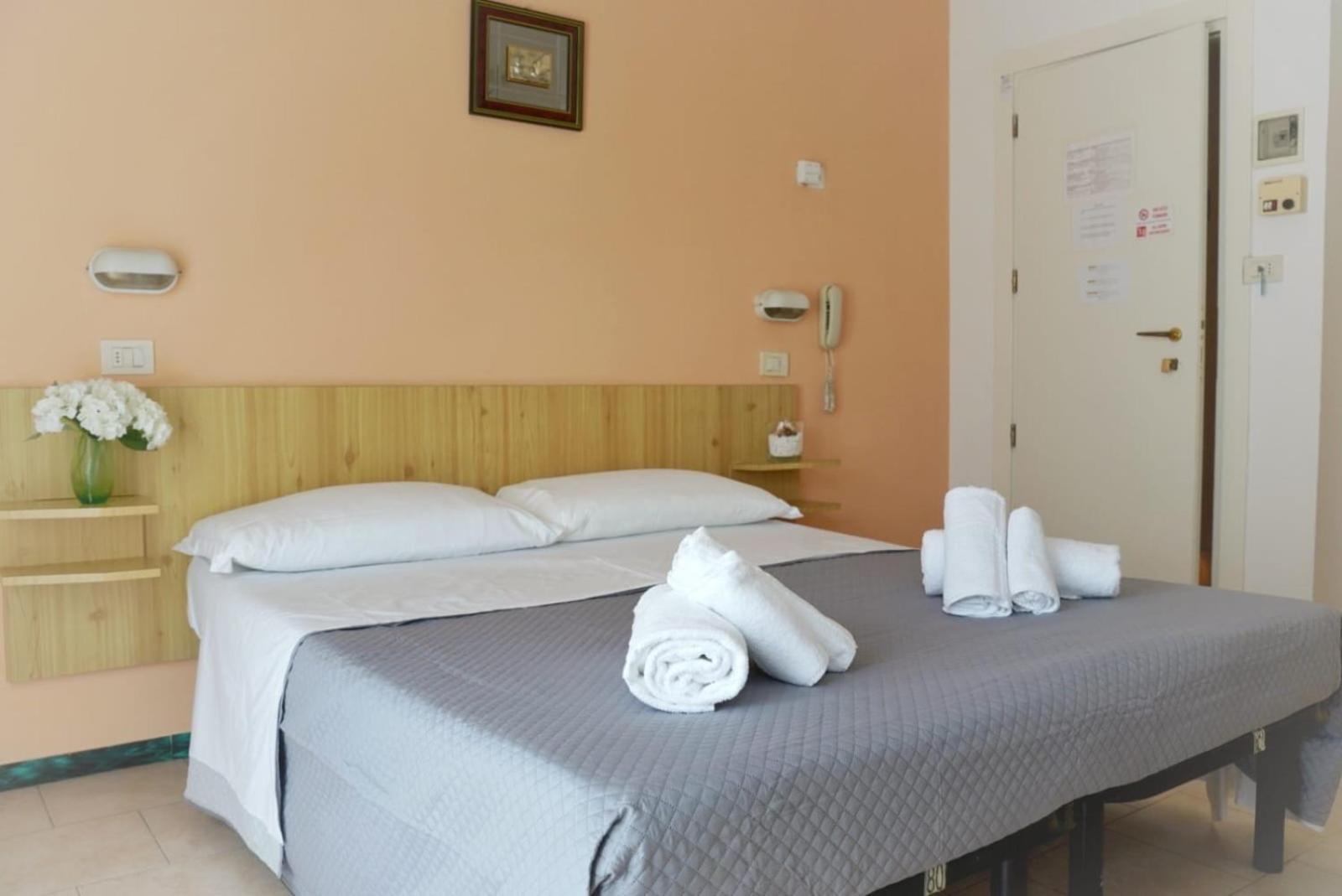Hotel Malibu Mare Rimini Dış mekan fotoğraf
